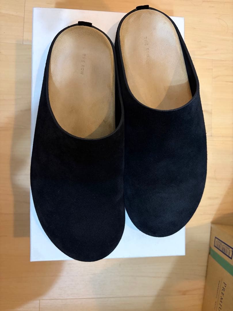 h*a様 THE ROW HUGO スライド　41