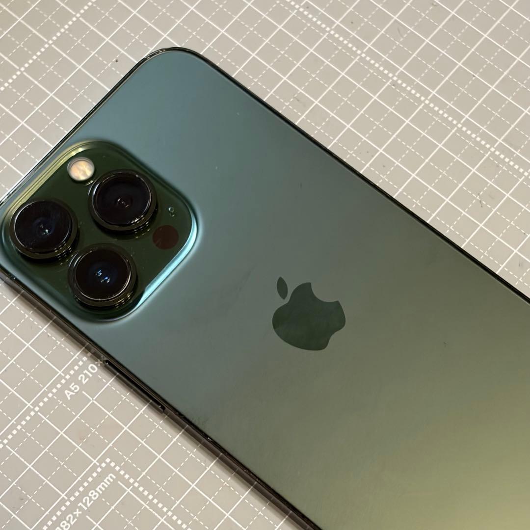 iPhone13 Pro 256GB アルパイングリーン バッテリー84%