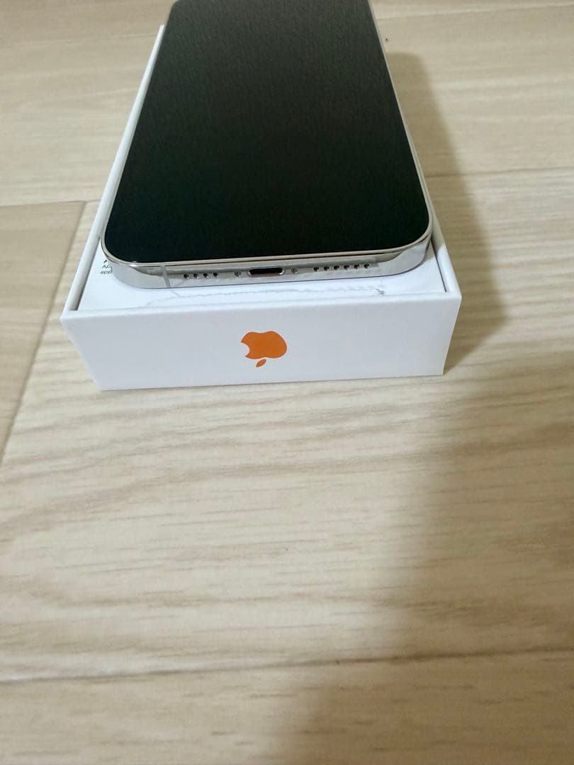 スマートフォン本体 iPhone13promax 256G