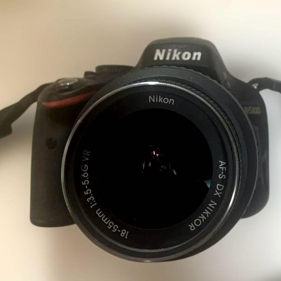 Nikon ニコン D5100 18-55 VR レンズキット　一眼レフ