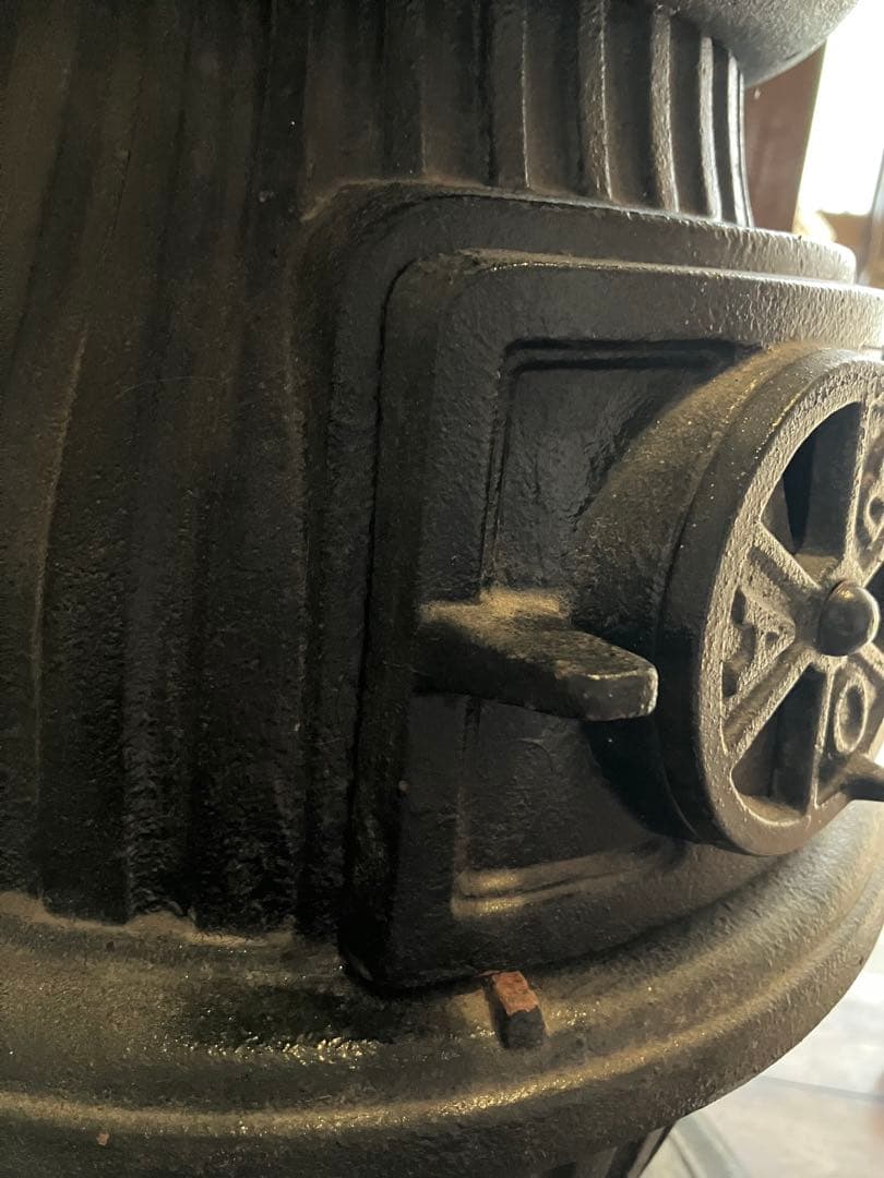 ダルマストーブ