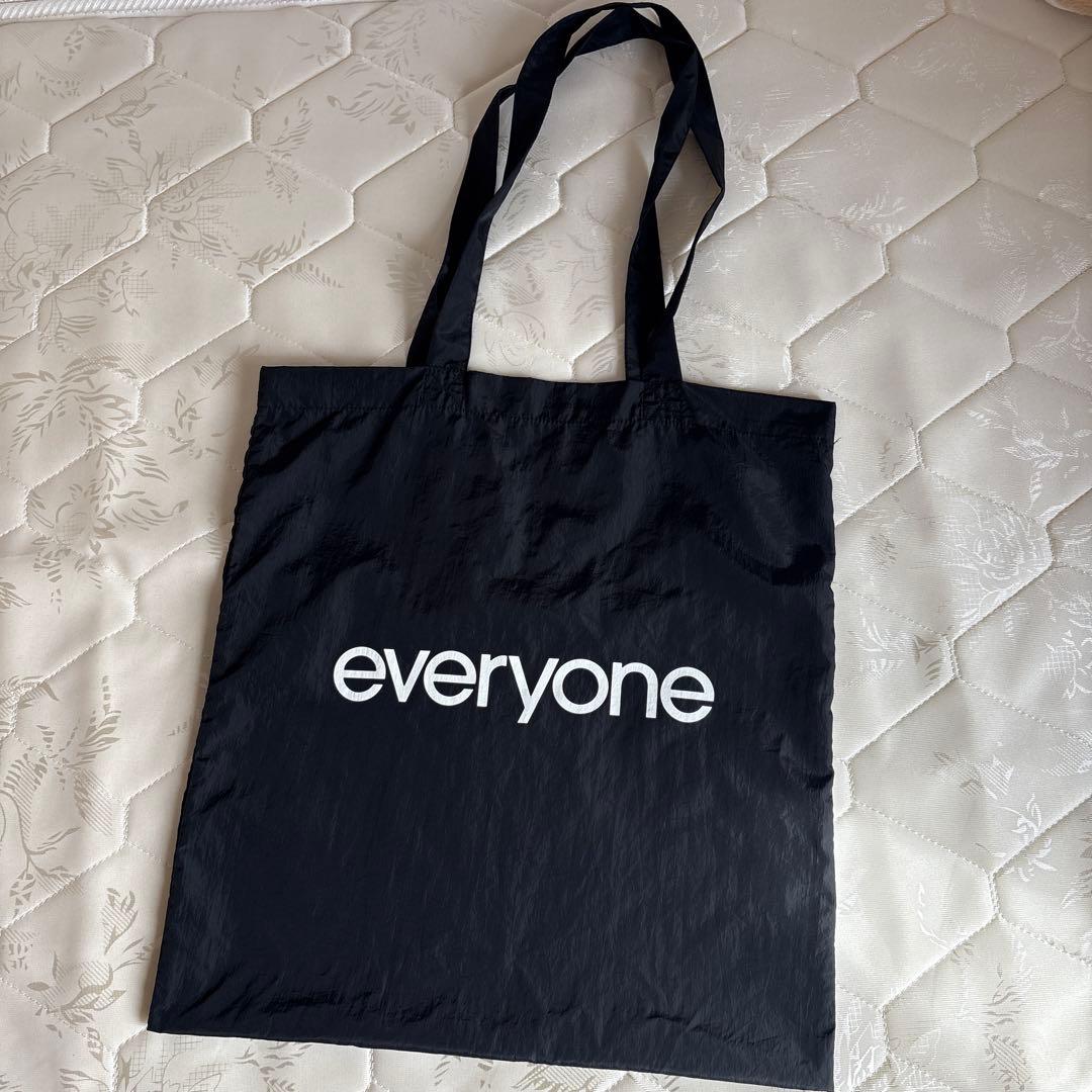 everyone ナイロントートバッグ 黒