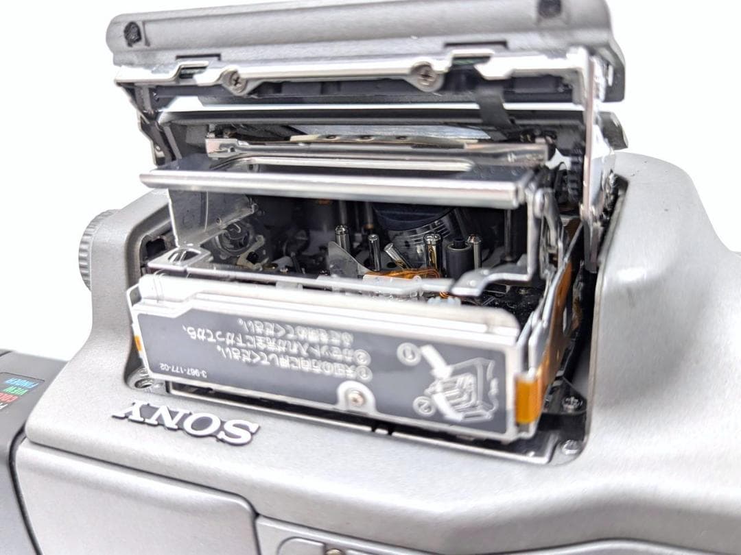 プロ向けモデル！ SONY ビデオカメラ DCR-VX1000