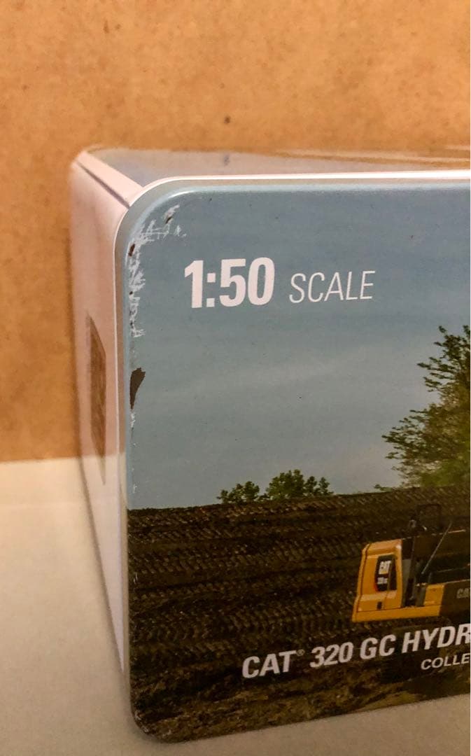 キャタピラーCAT 320 油圧ショベル　ケンクラフトモデル 1/50
