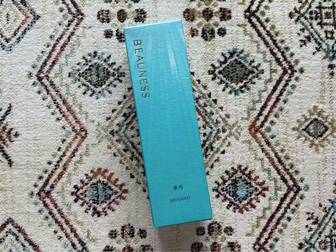 メナードフェアルーセント薬用ブライトニングデイクリーム、薬用ビューネ