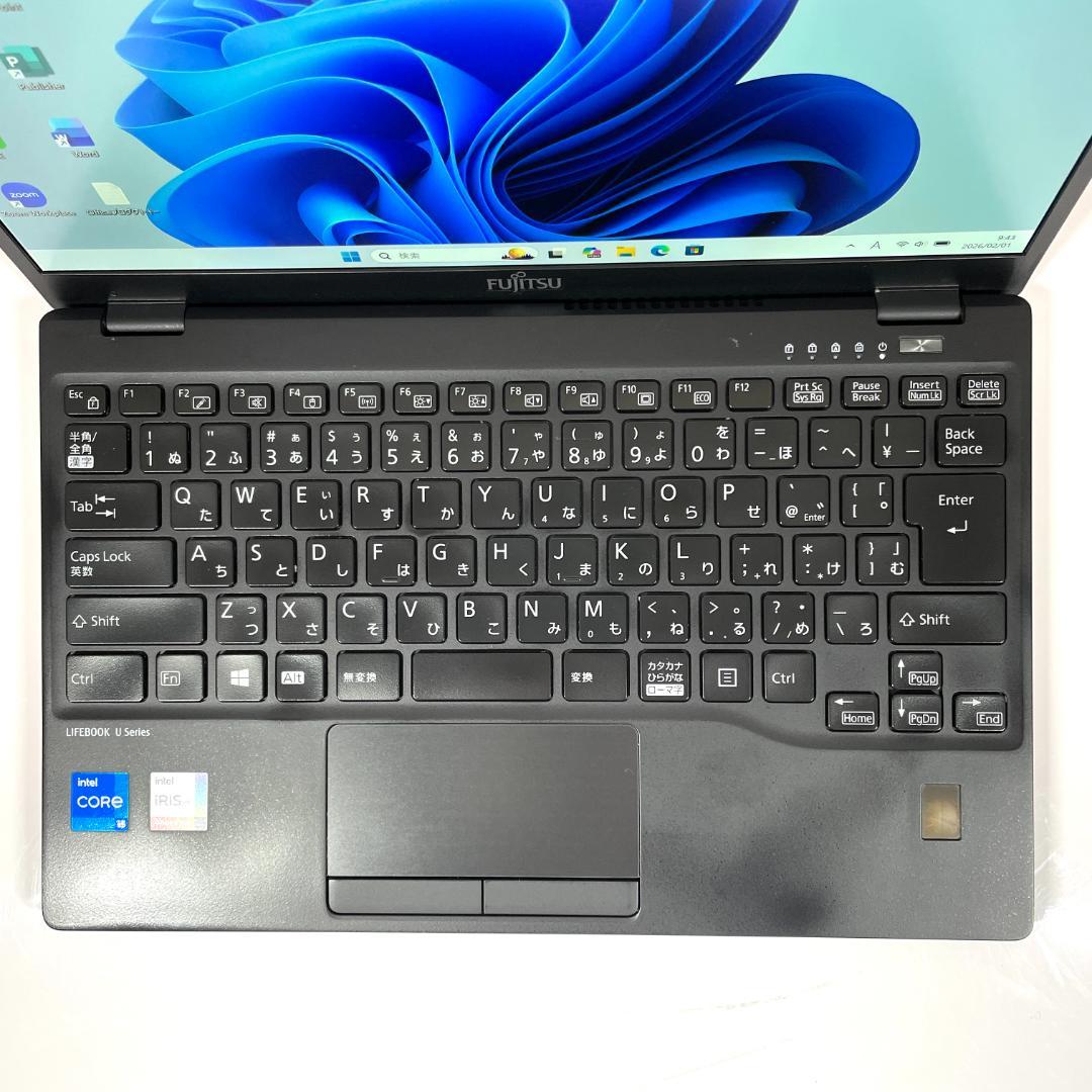 2021年製 軽量モデル 第11世代 Corei5 13.3型 富士通 H37