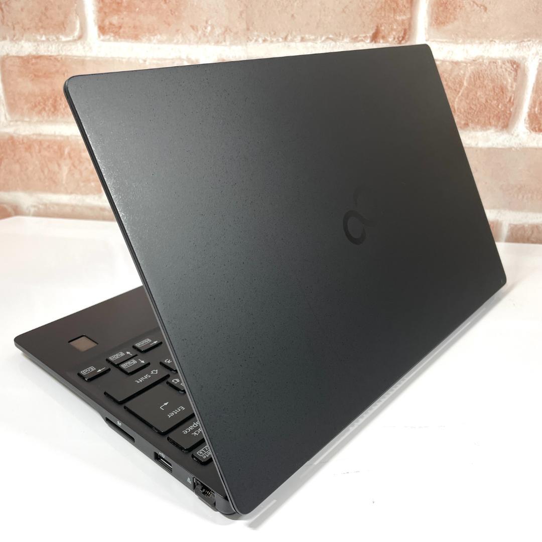 2021年製 軽量モデル 第11世代 Corei5 13.3型 富士通 H37