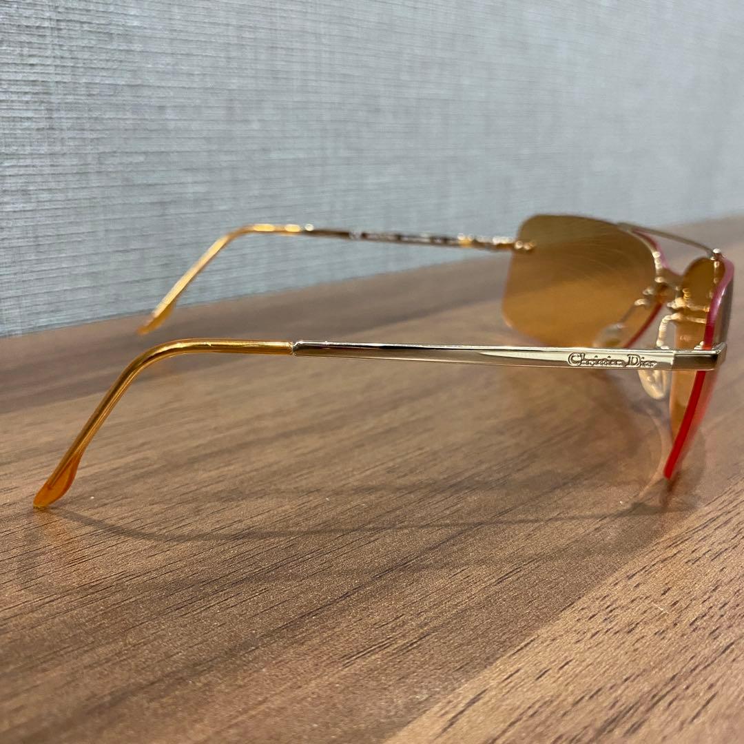 Christian Dior ゴールドシールドサングラス