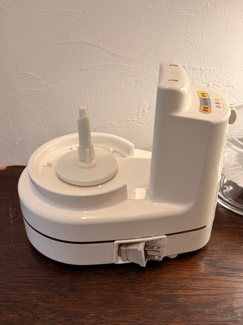 【美品】Panasonic フードプロセッサー ホワイト MK-K81