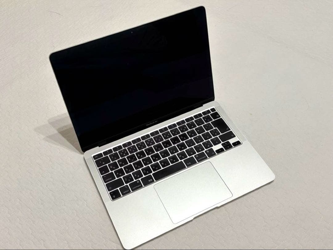 MacBook Air M1 13インチ 8GB 256GB【元箱・付属品あり】