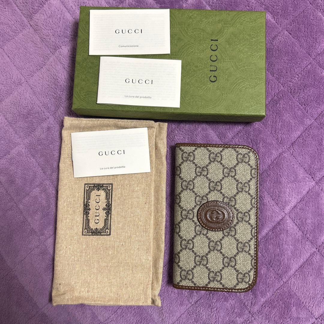 【新品・未使用】GUCCI iPhone ケース14・15