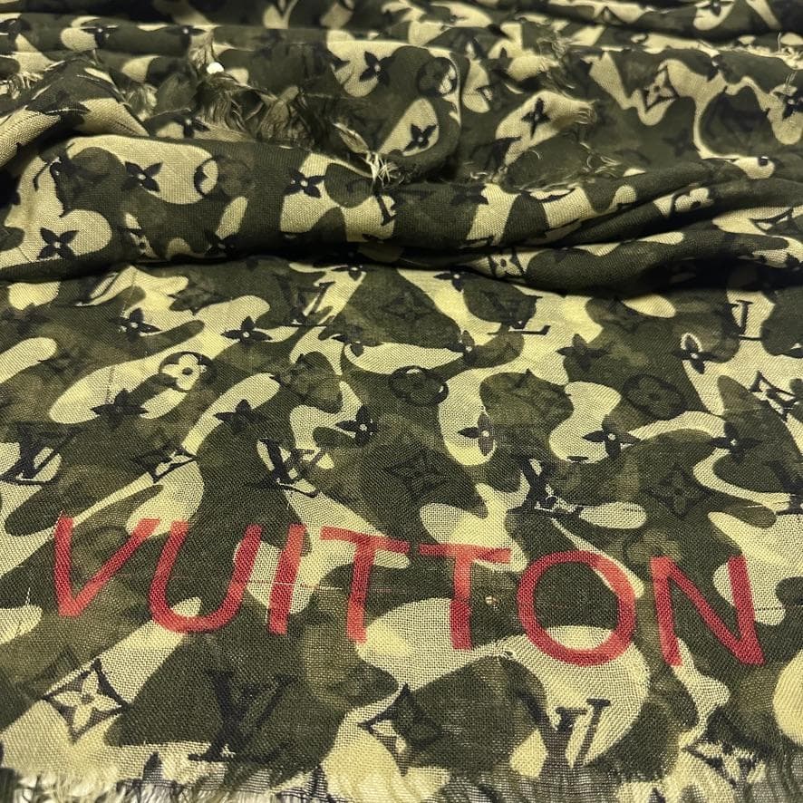 【超希少】Louis Vuitton ルイヴィトン 村上隆 スカーフ カモフラ