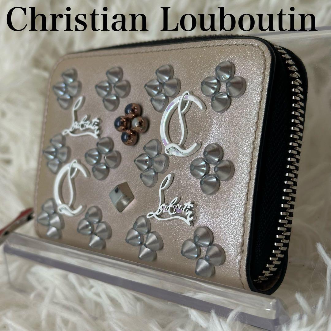 ✨️美品✨️ クリスチャンルブタン スタッズ ケース レザー ベージュ ミニ