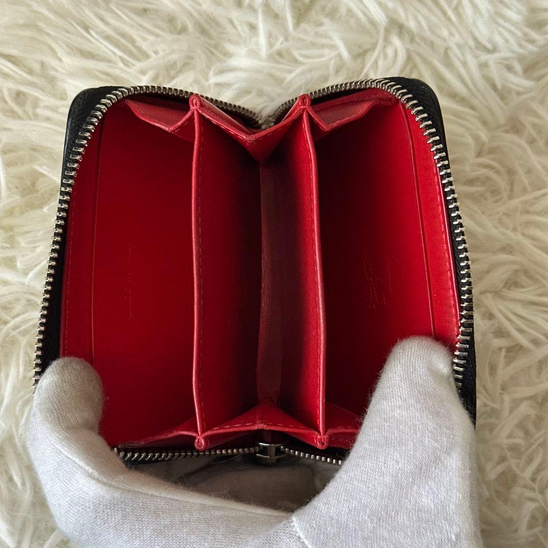 ✨️美品✨️ クリスチャンルブタン スタッズ ケース レザー ベージュ ミニ