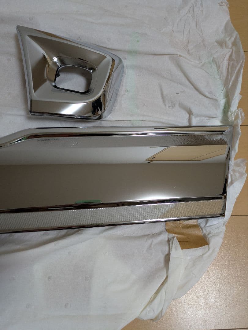 ハイゼットトラックS500.510　新品未使用フロントグリル　フォグランプカバー