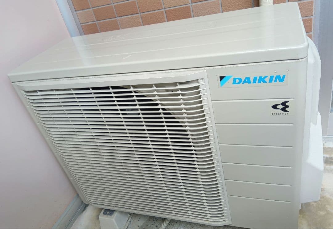 ダイキンエアコン 14畳　200V　2020年製　室内＆室外機　リモコン、取説有