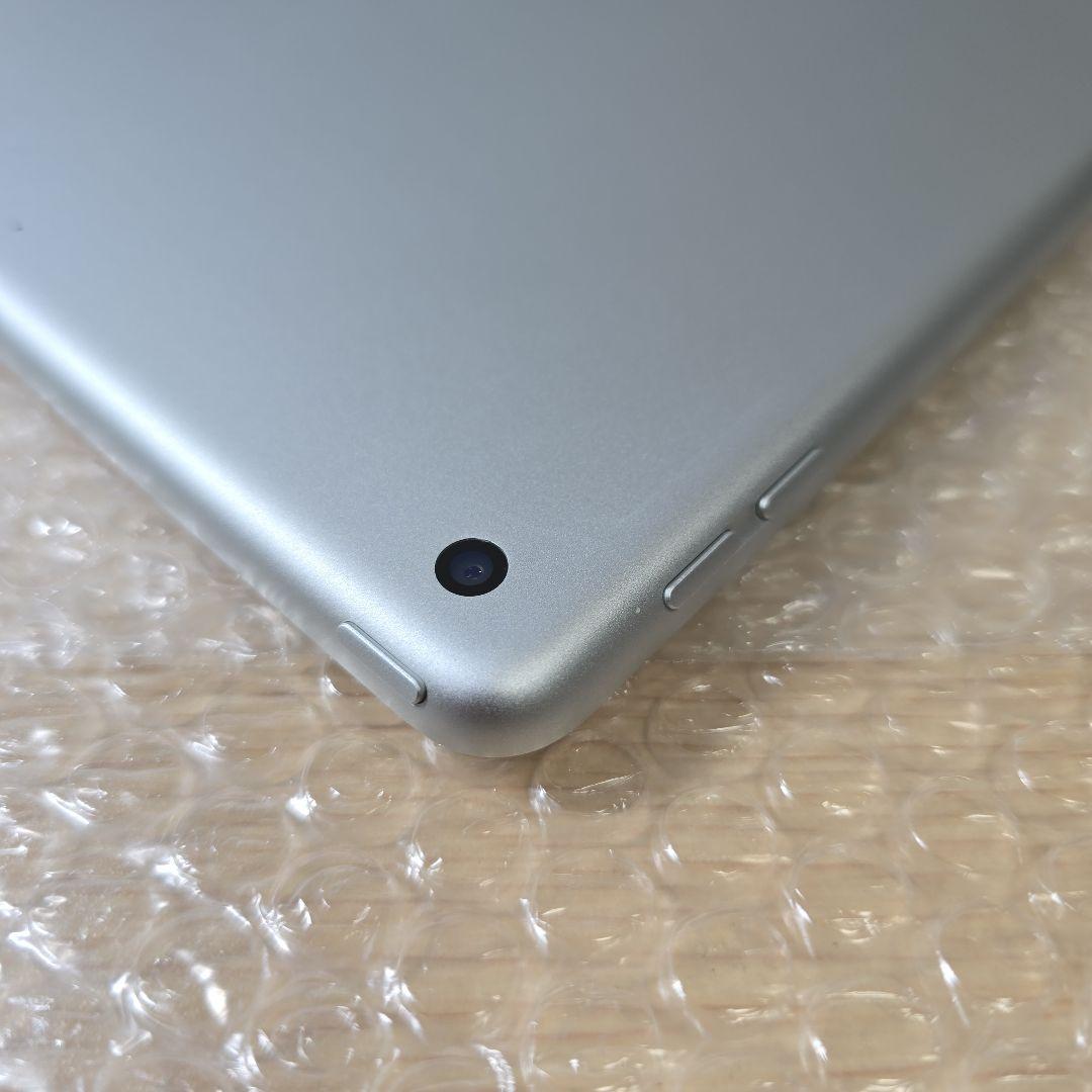 ゴ*読様 美品■iPad 8◼️電池極良品◼️純正アダプター充電ケーブル付属