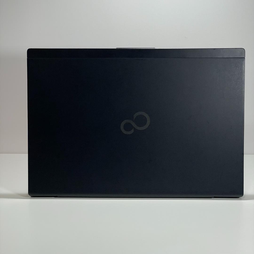 第10世代i7 富士通 U9310 ノートPC メモリ16GB 薄型軽量 SSD