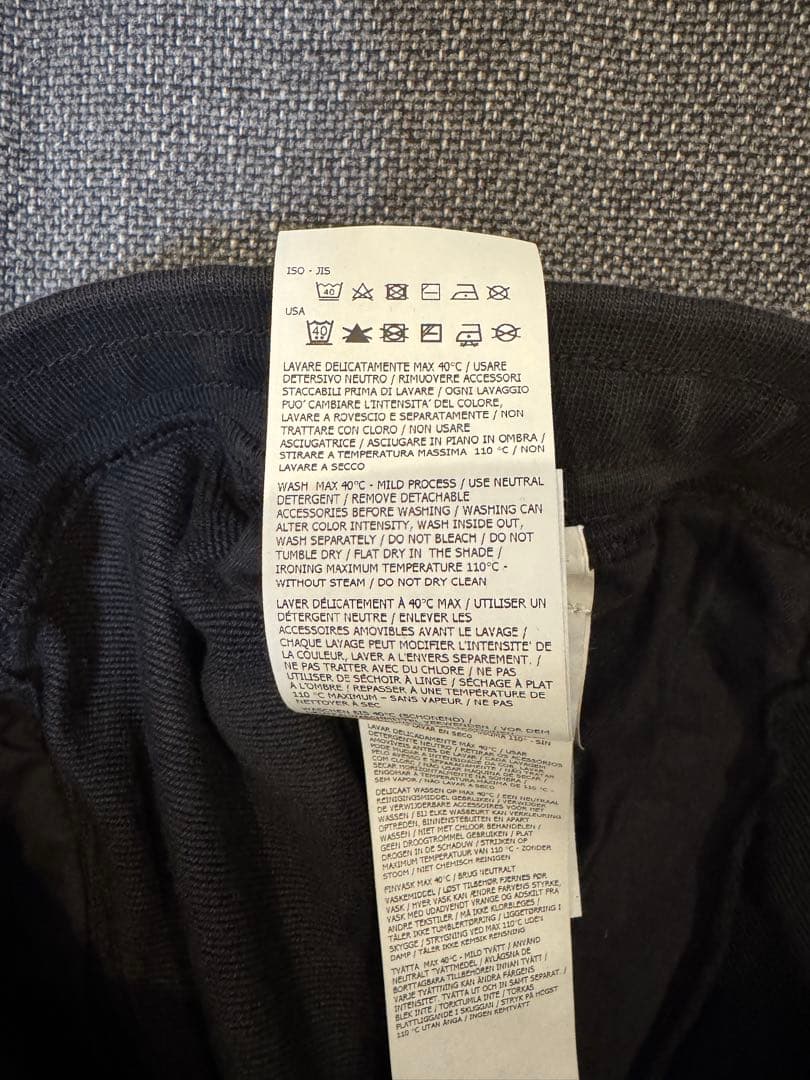 STONE  ブラックショートパンツ 新品タグ付き