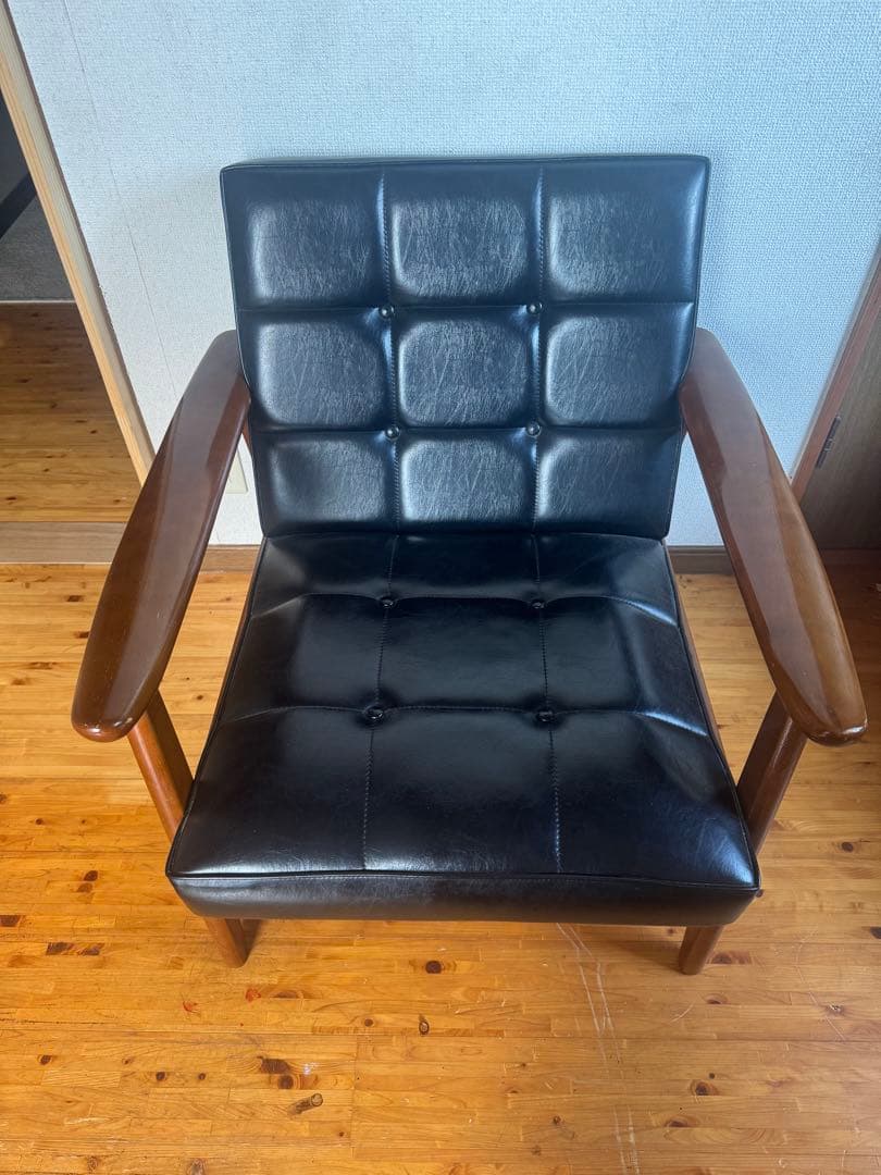 カリモクＫチェア　karimoku 1人掛けソファ 黒