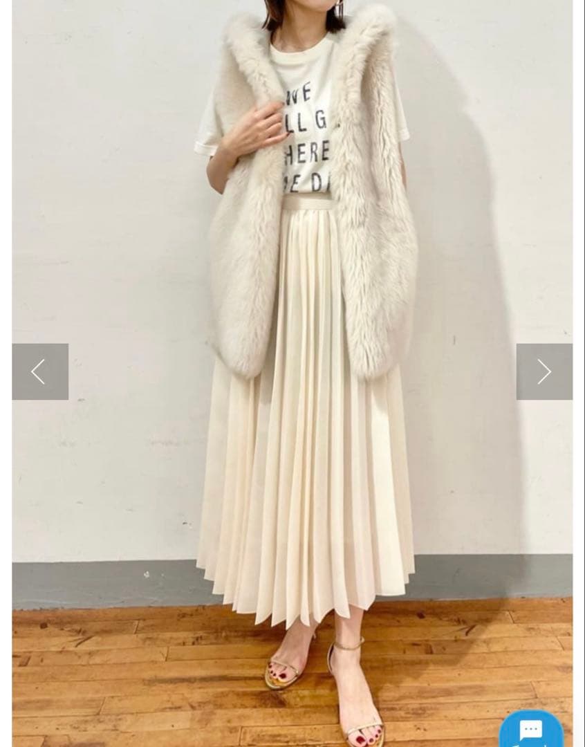 セール　ウィムガゼット　フーデッドファージレ　エクリュ