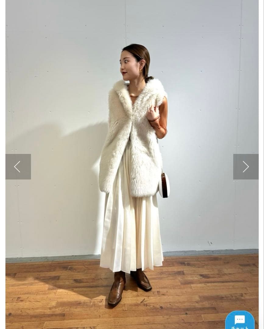 セール　ウィムガゼット　フーデッドファージレ　エクリュ