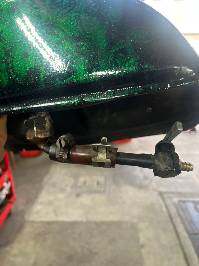 ガソリンタンク 汎用 SR400 250TR W650