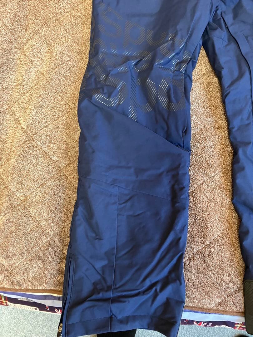 けい　DESCENTE デサント　スキーウェア　上下セット　サイズL