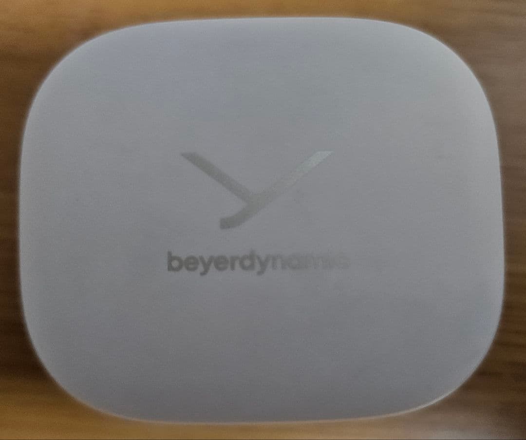 イヤホン beyerdynamic Amiron300