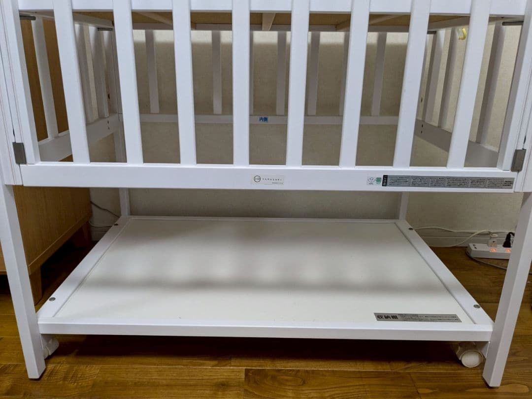 【なーのー様】ベビーベッド　ヤマサキ　ハイタイプベッド　プチモール　ホワイト
