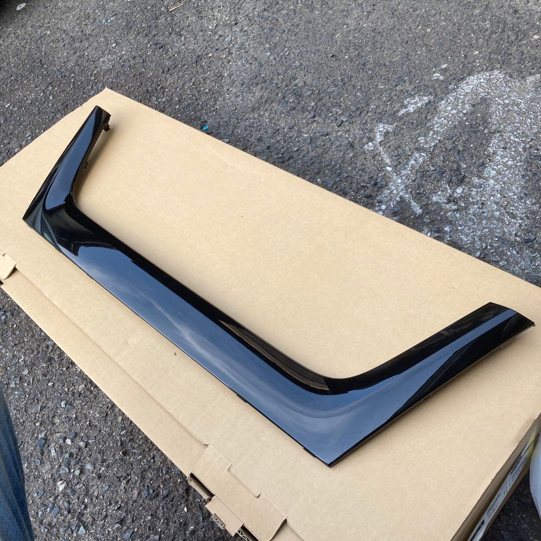 スペーシアギア　ガーニッシュセット　新車剥がし