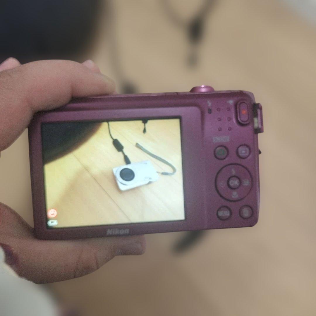 Nikon COOLPIX ピンク 8倍ズーム