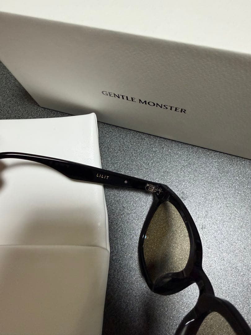 小物 GENTLE MONSTER LILIT