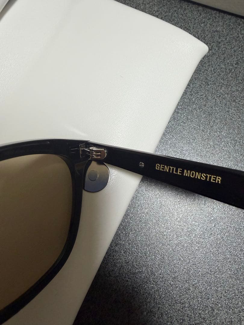 小物 GENTLE MONSTER LILIT