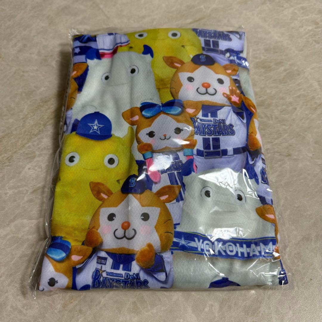 横浜DeNAベイスターズ 実写総柄ベイスボールシャツ