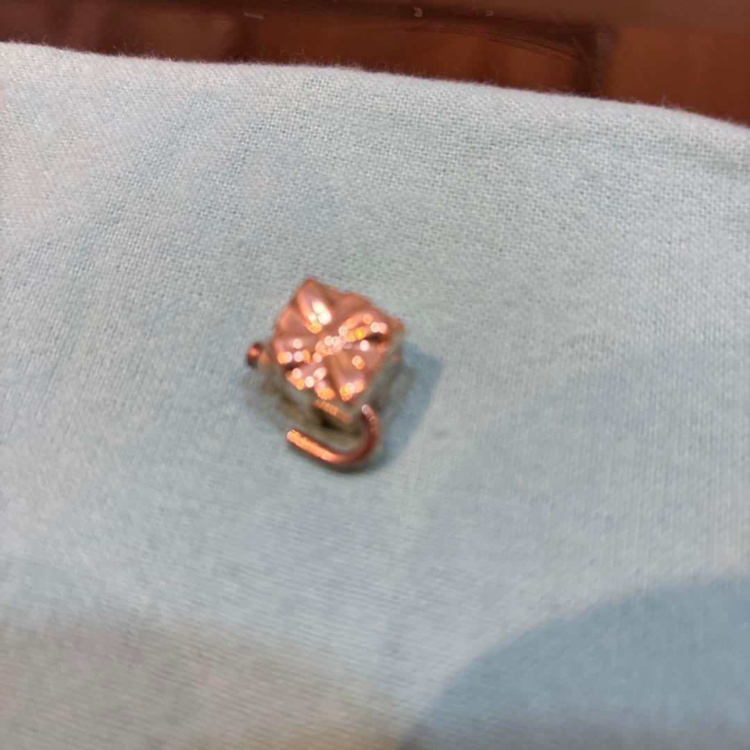 ティファニーブルーボックスチャーム