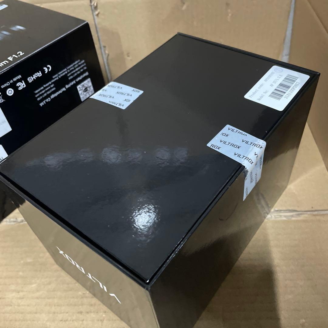 Viltrox AF 27mm F1.2 Pro 中望遠 単焦点レンズ ブラック