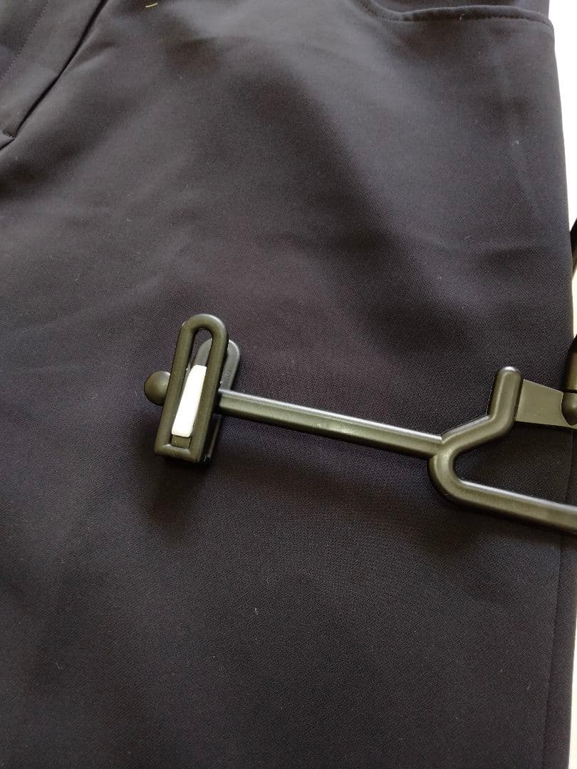 専用【新品だけど難アリ】レリアンのパンツ