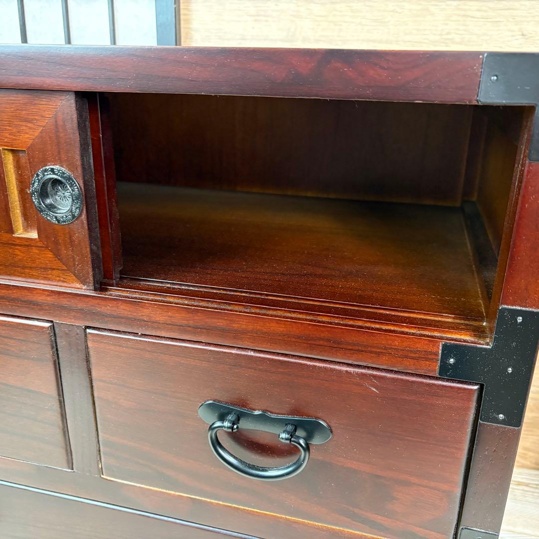 訳あり品【129】民芸家具引き戸付きタンスチェスト木製桐材無垢収納家具多引き出し
