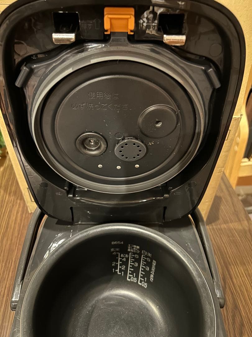 象印炊飯器　NW-JZ10 豪熱大火力