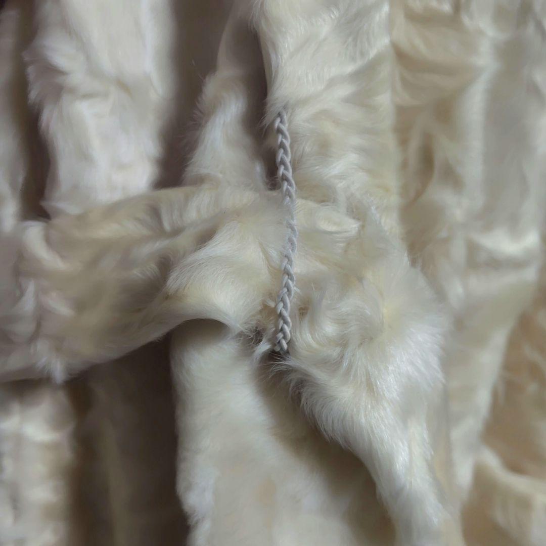 ミンク ファーコート　リアルファー　ベルト付き 七分袖 ミンク クリーム色