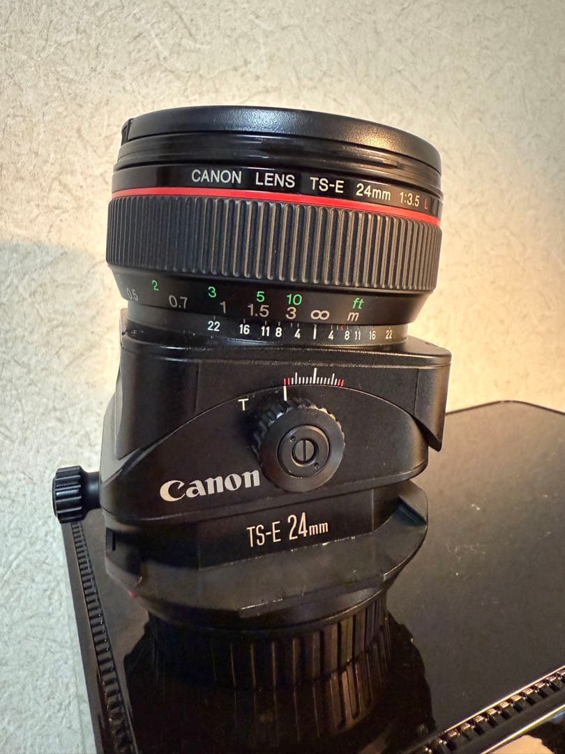 Canon TS-E 24mm f/3.5 ティルトシフトレンズ