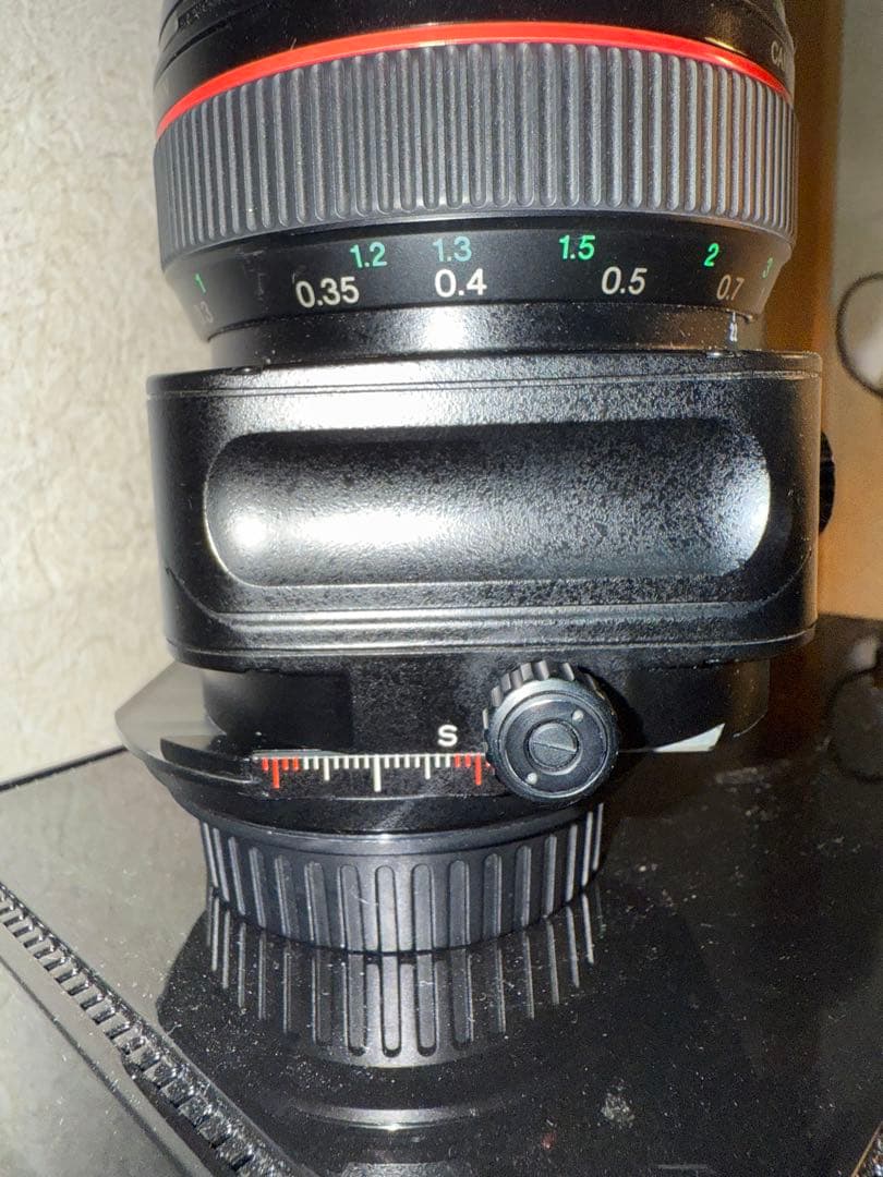 Canon TS-E 24mm f/3.5 ティルトシフトレンズ