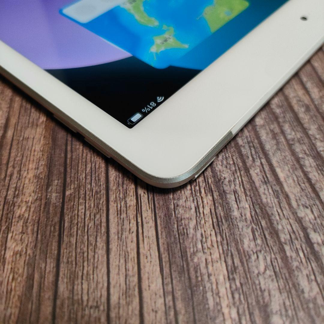 apple iPad 第8世代 128GB SIMフリー 美品