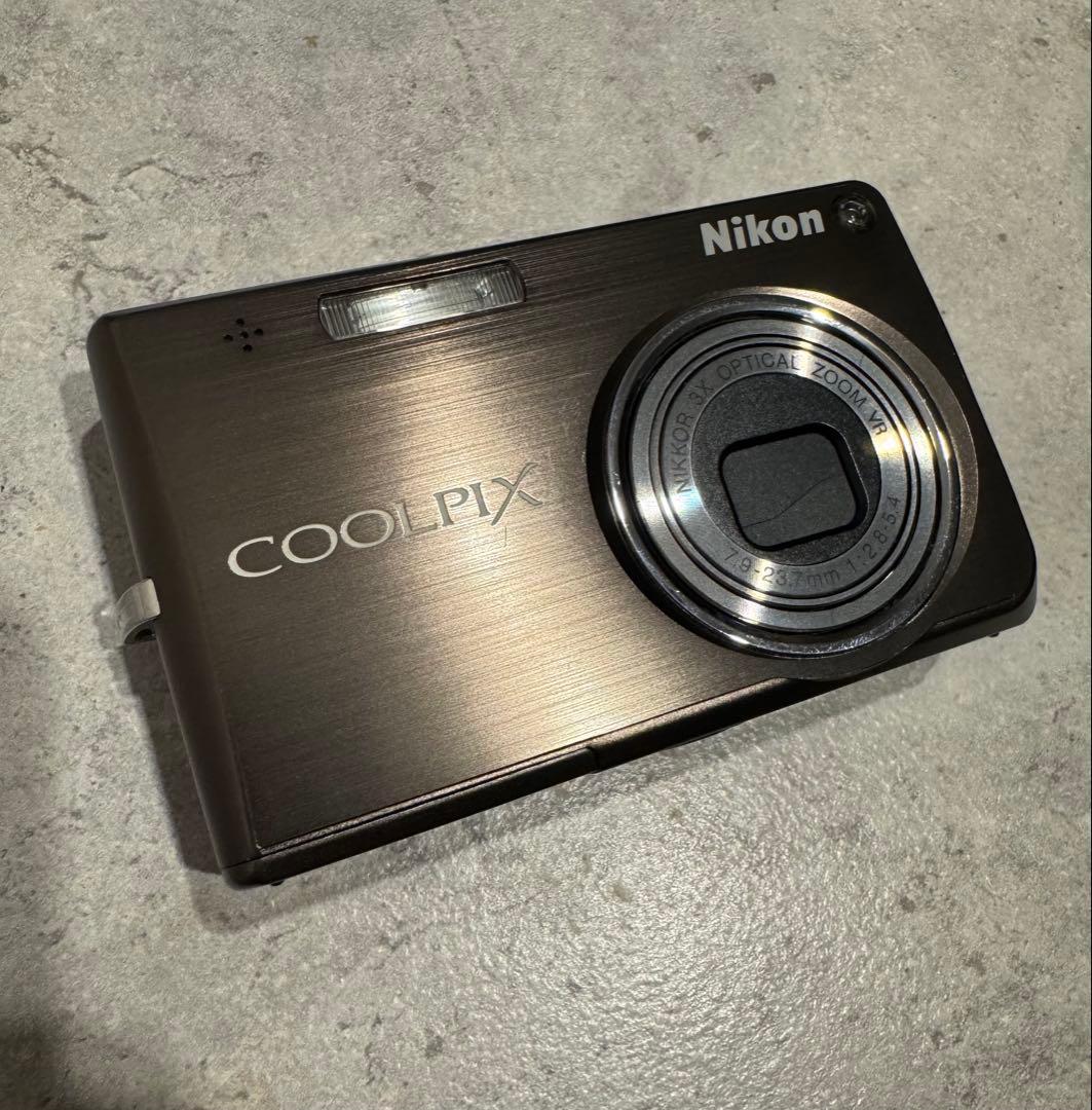 美品＊Nikon COOLPIX S700 ブラウン
