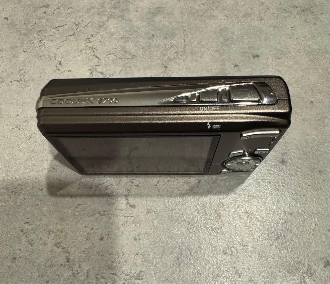 美品＊Nikon COOLPIX S700 ブラウン