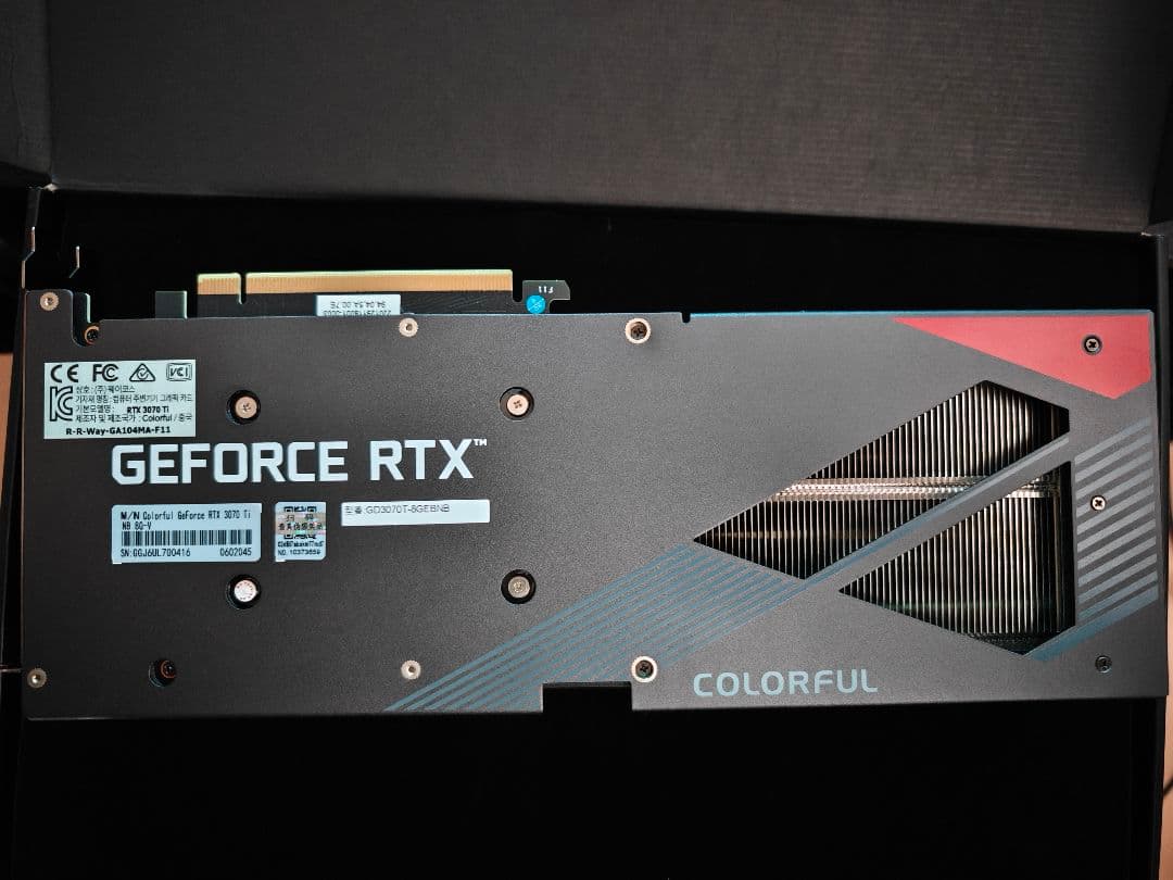 COLORFUL GEFORCE RTX グラフィックボード