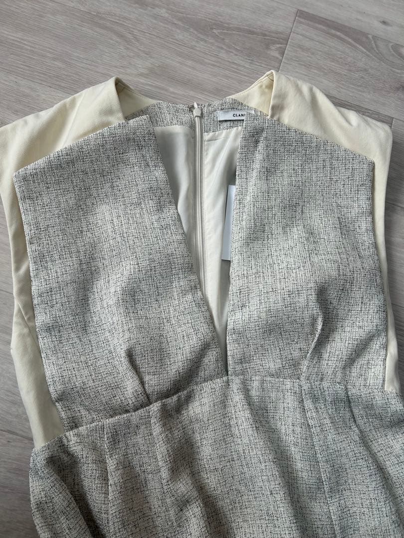 ワンピース CLANE V NECK SWITCH ONEPIECE