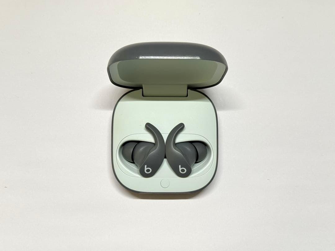 Beats Fit Pro（セージグレー）