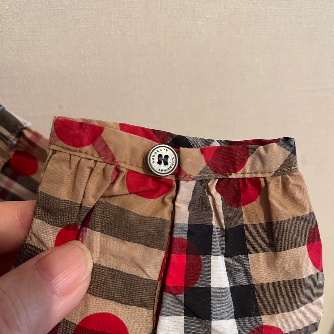 未使用　Burberry ポルカドット柄　ブラウス　6y 120㎝